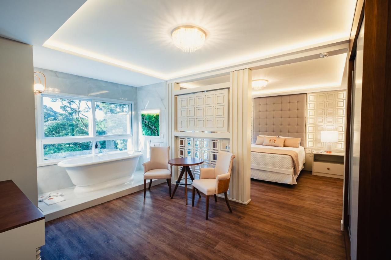 Hotel E Restaurante Giratorio Rf Vision - A Melhor Vista 360 De Грамаду Экстерьер фото