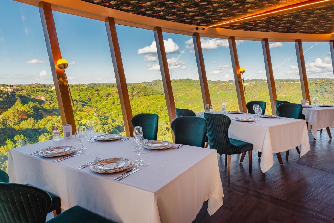 Hotel E Restaurante Giratorio Rf Vision - A Melhor Vista 360 De Грамаду Экстерьер фото